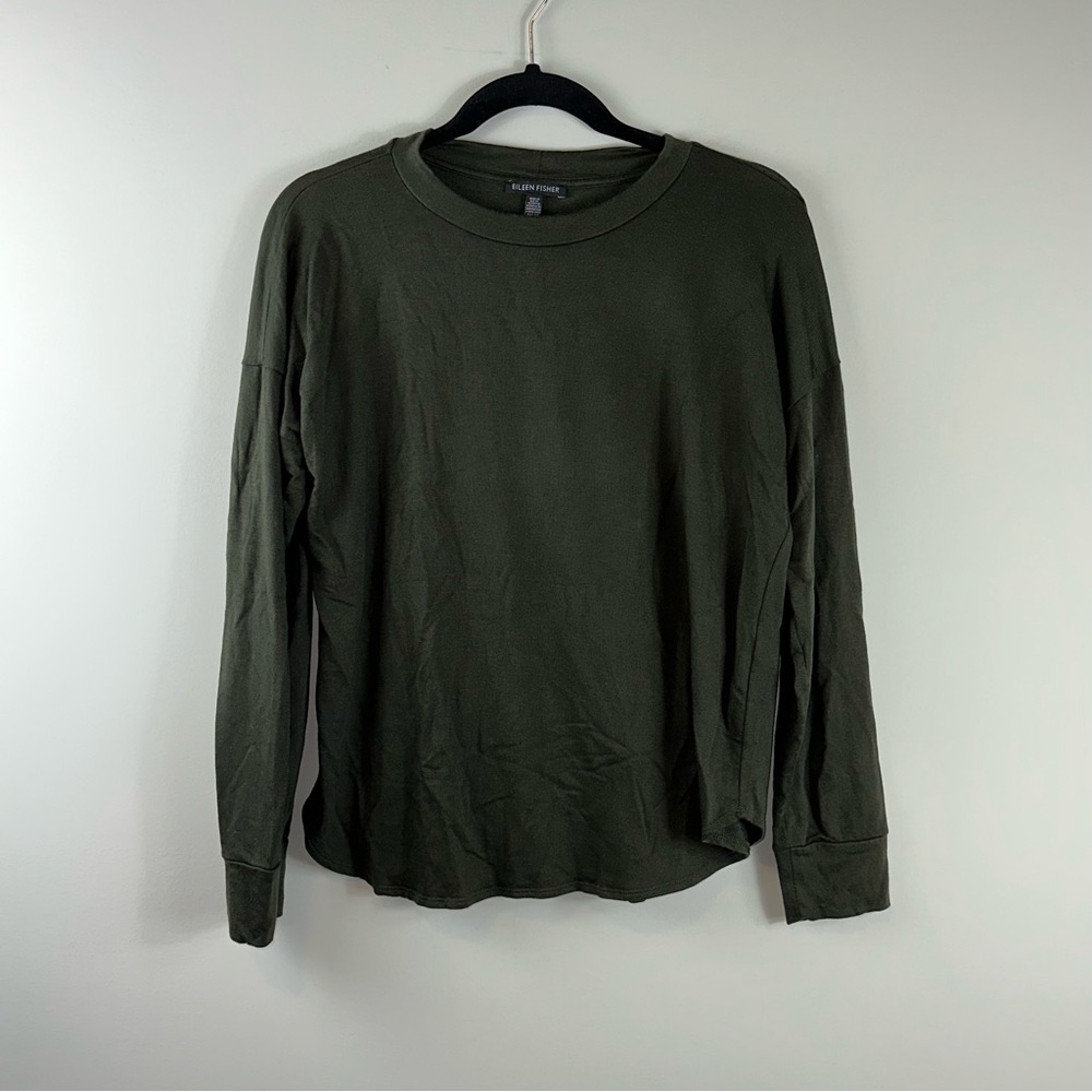 Eileen Fisher Tencel Jersey Long Sleeve Crew Neck Shirt in Green - Picture 1 of 5